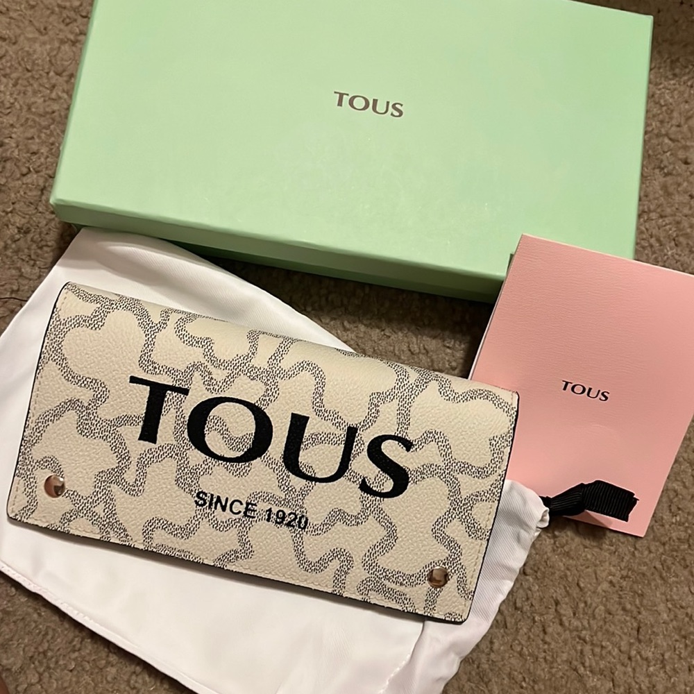 TOUS Wallet